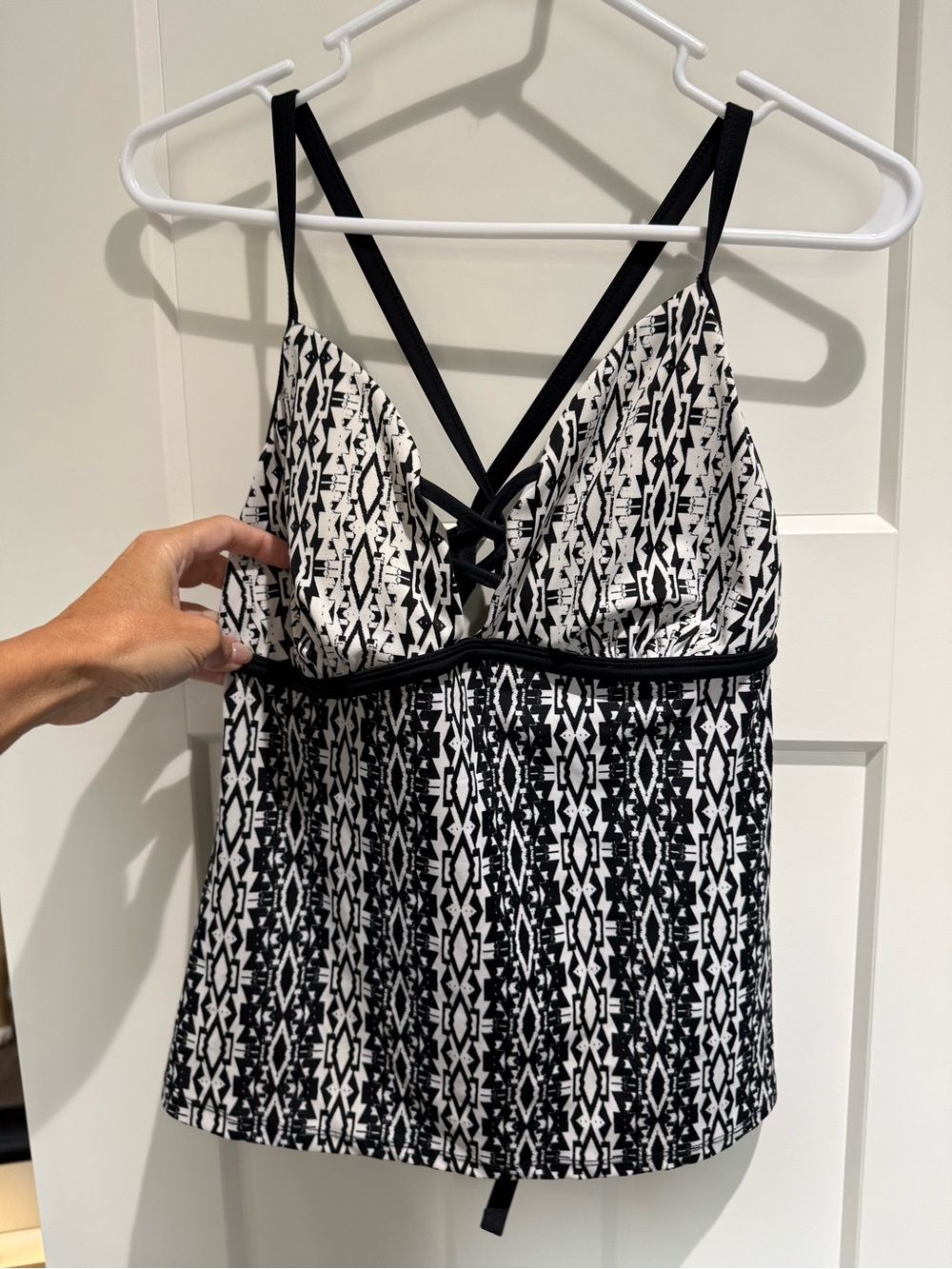 SO brand black/white boho tankini size XL